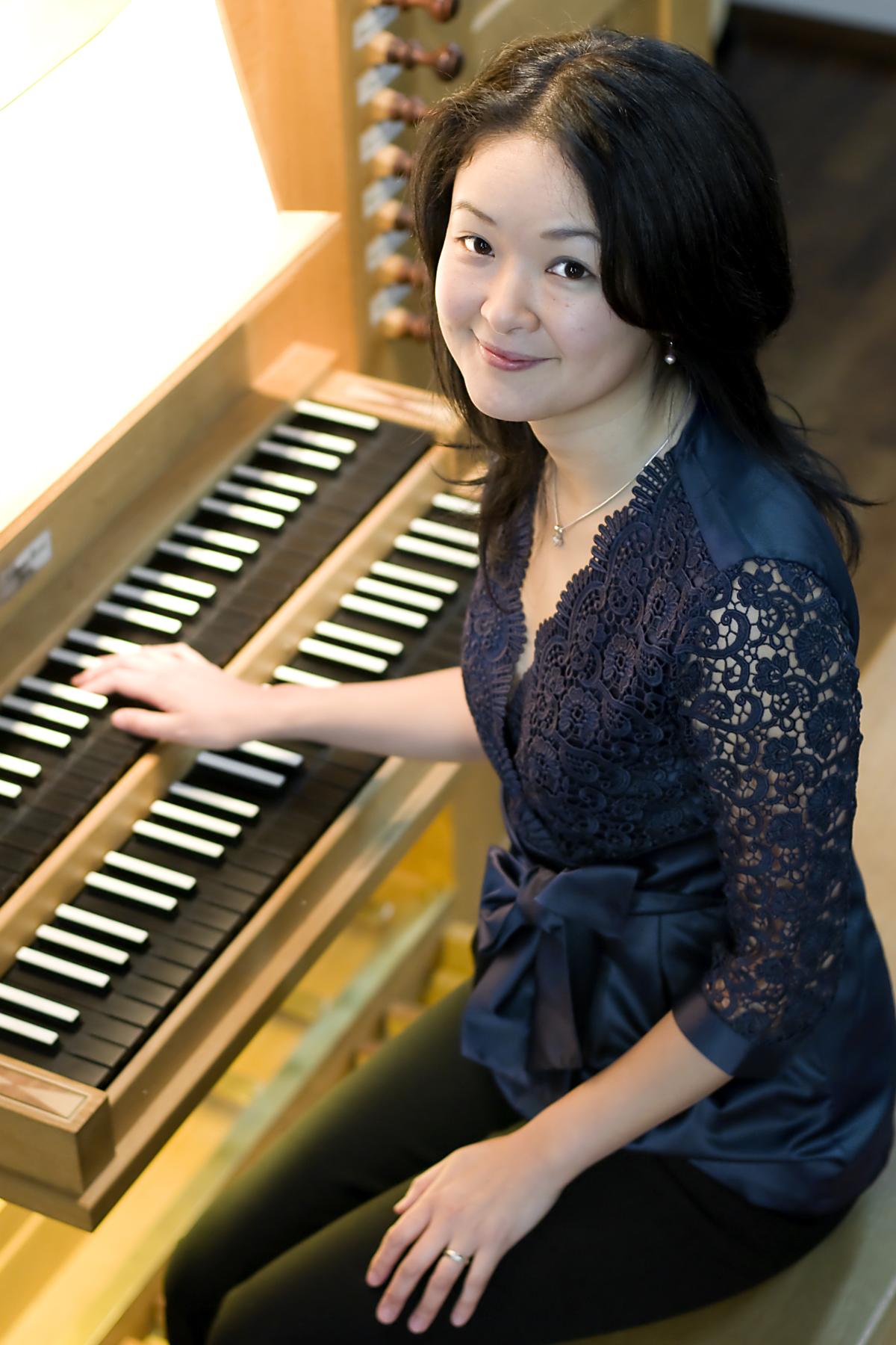 Ai Yoshida Ai Yoshida